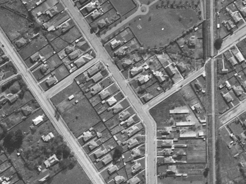 39 Saint James Avenue from the air, 1940-1944