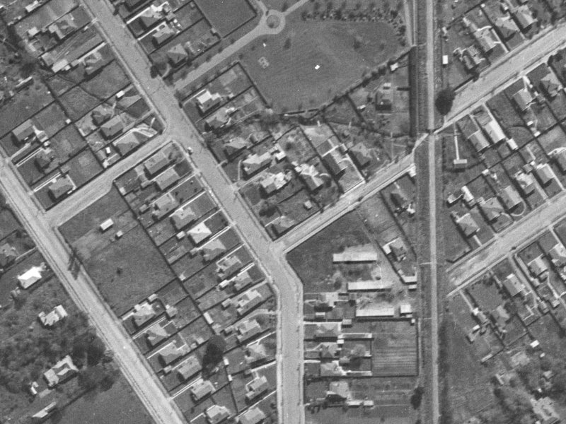 42 St James Avenue from the air, 1940-1944