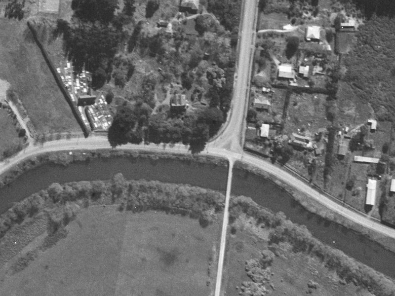 1152 Avonside Drive from the air, 1940-1944