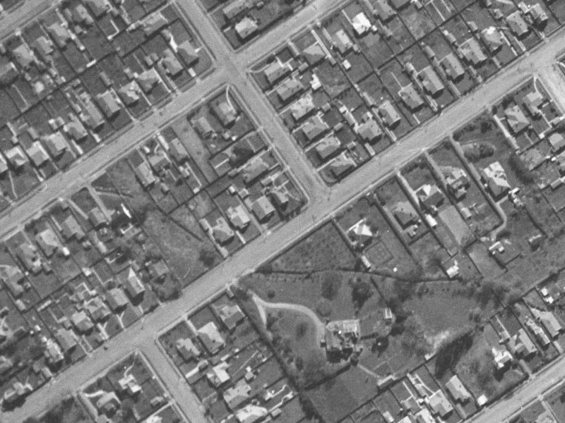 45 Paparoa Street from the air, 1940-1944