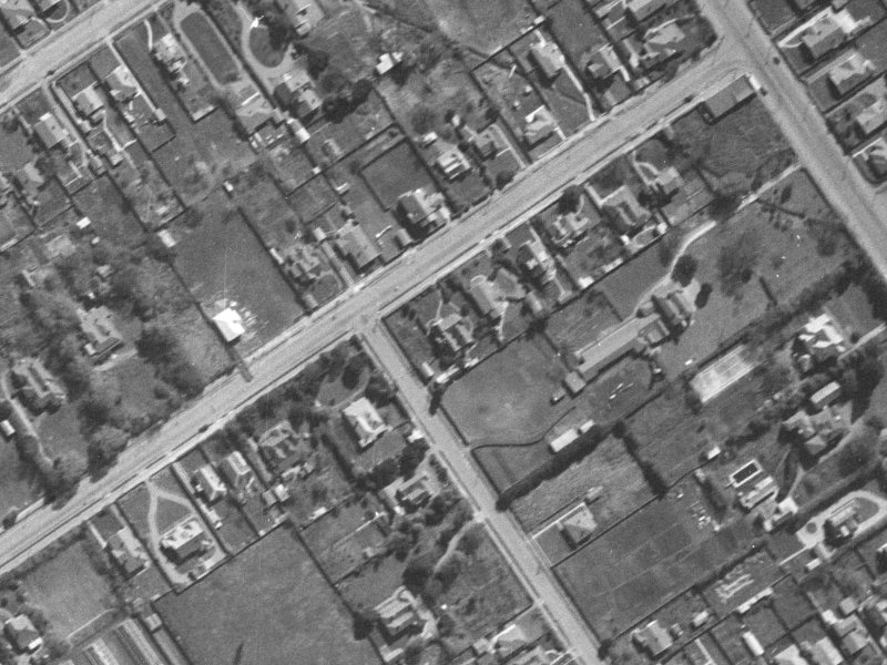 172 Blighs Road from the air, 1940-1944