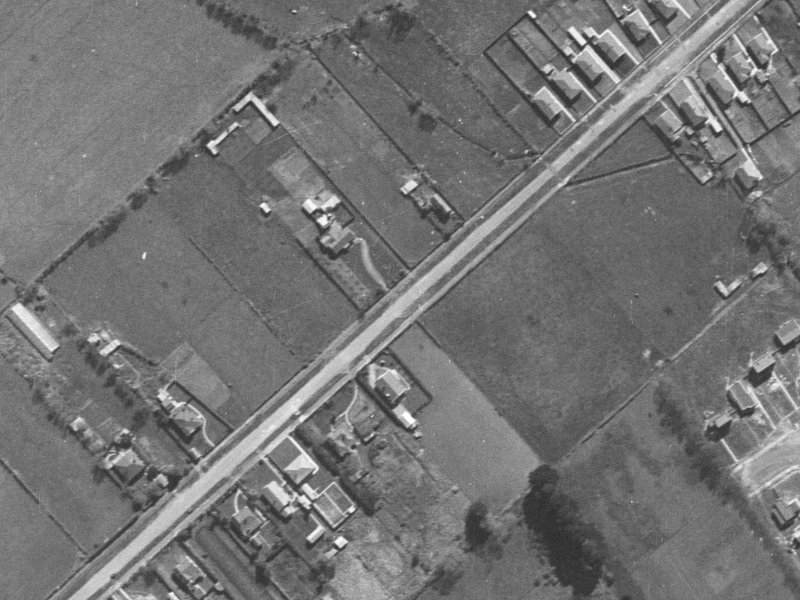 44 Aorangi Road from the air, 1940-1944