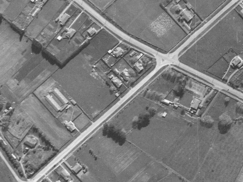 96-100 Aorangi Road from the air, 1940-1944