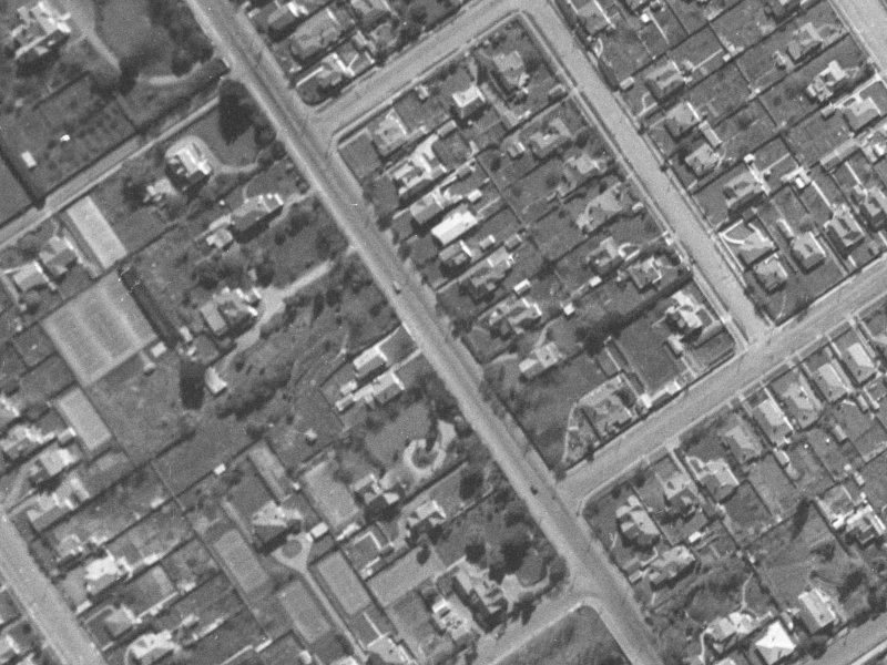 354 Papanui Road from the air, 1940-1944