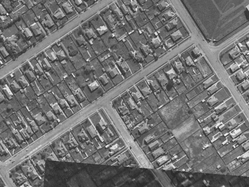 Hawkesbury Avenue from the air, 1940-1944