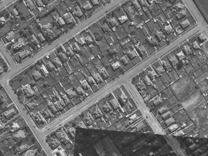 27 Hawkesbury Avenue from the air, 1940-1944