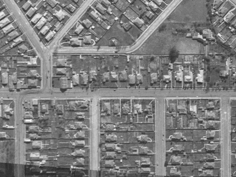 85 Warrington Street from the air, 1940-1944