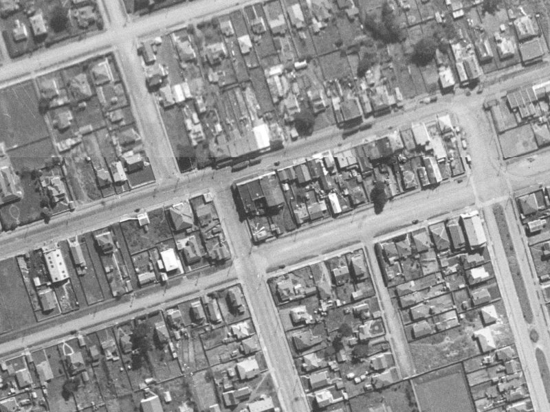 121 Brighton Mall from the air, 1940-1944