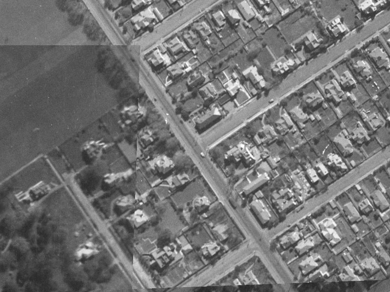 1 Knowles Street from the air, 1940-1944