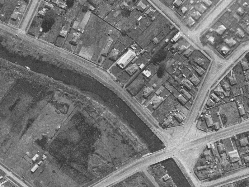 545–564 New Brighton Road from the air, 1940-1944
