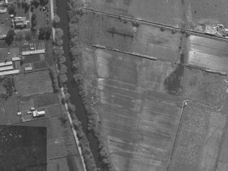 1046 Avonside Drive from the air, 1940-1944
