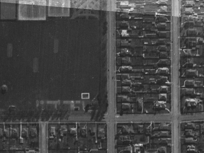627-699 Barbadoes Street from the air, 1940-1944