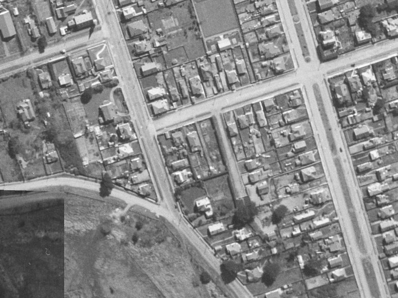 41 Hood Street from the air, 1940-1944