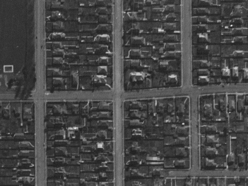 71 Edward Avenue from the air, 1940-1944