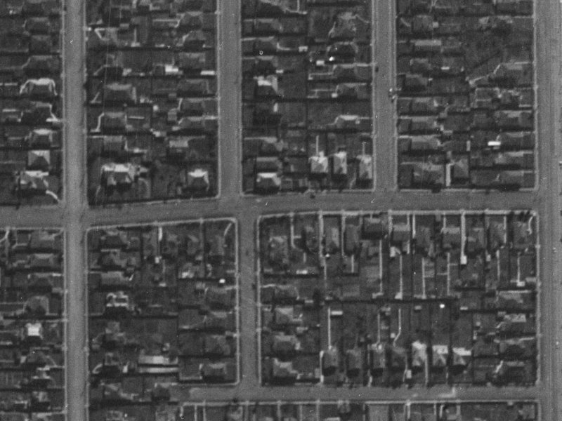 88 Edward Avenue from the air, 1940-1944