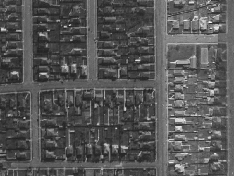 120 Edward Avenue from the air, 1940-1944