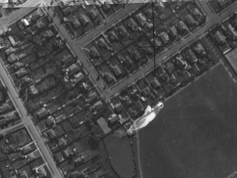 70 Saint Andrews Square from the air, 1940-1944