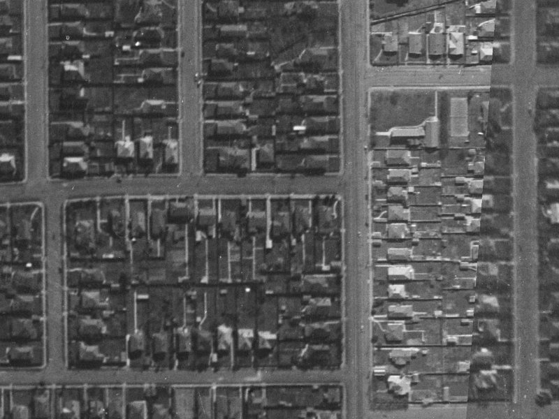 116 Edward Avenue from the air, 1940-1944