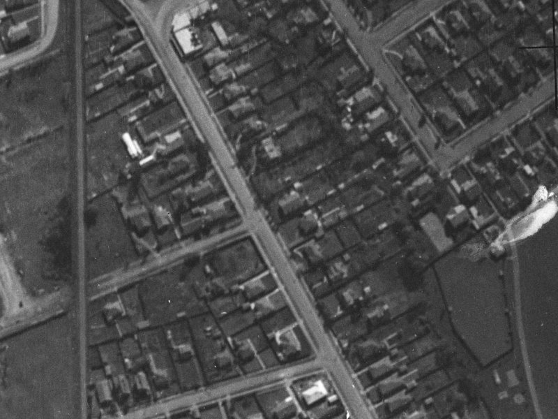 30 Strowan Road from the air, 1940-1944