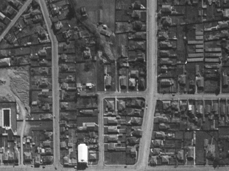 33 Cornwall Street from the air, 1940-1944
