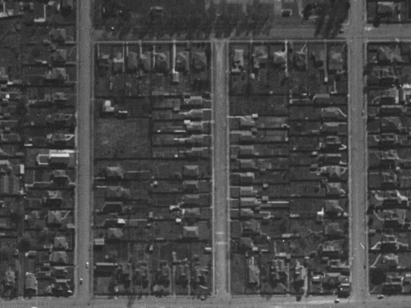 25 Allard Street from the air, 1940-1944