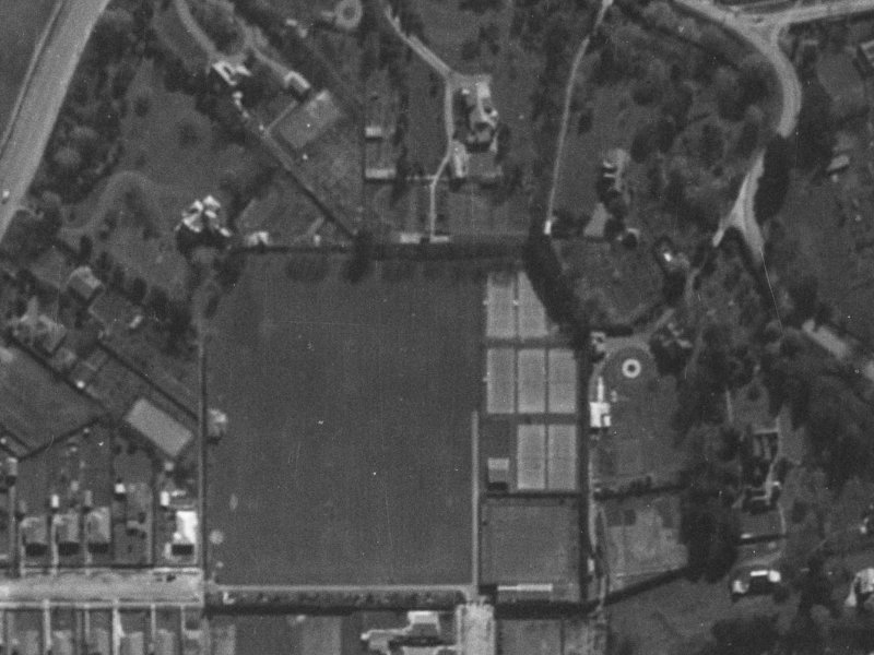 70 Banks Avenue from the air, 1940-1944