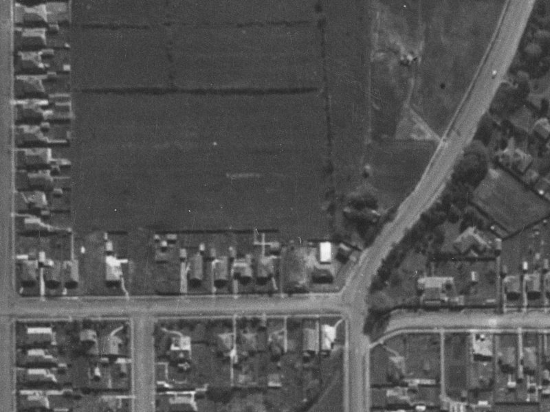 104 Petrie Street from the air, 1940-1944