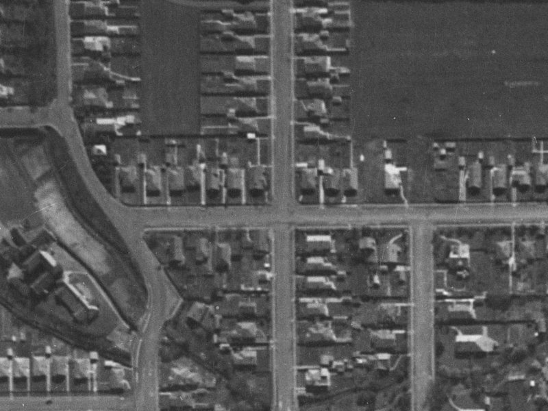 95 Petrie Street from the air, 1940-1944