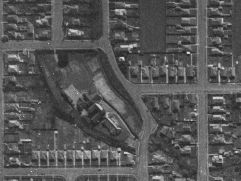 75–87 Stapletons Road from the air, 1940-1944