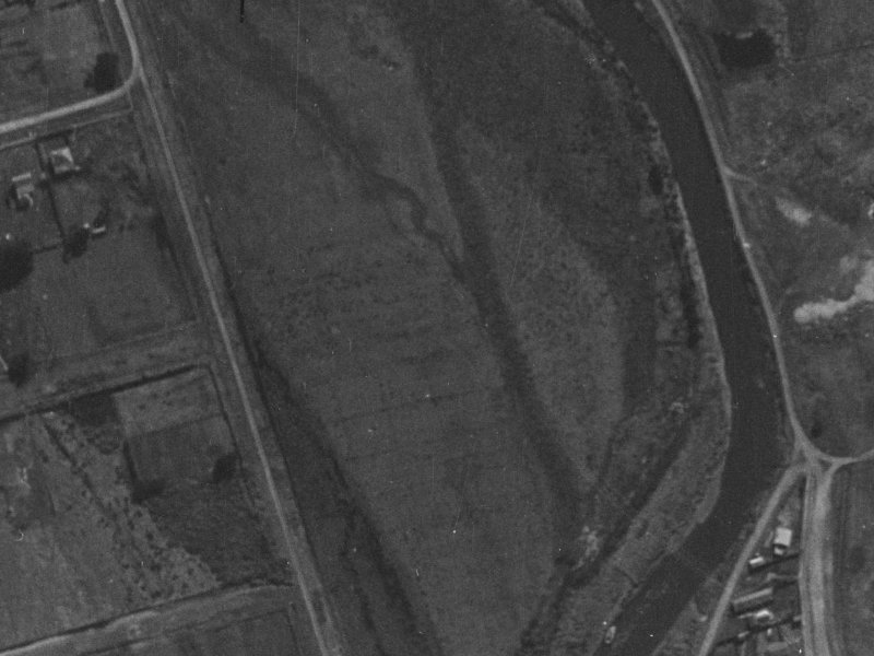 23–33 Admirals Way from the air, 1940-1944