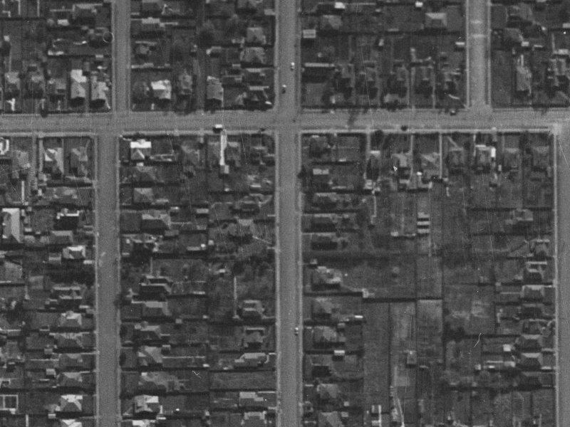 560 Madras Street from the air, 1940-1944