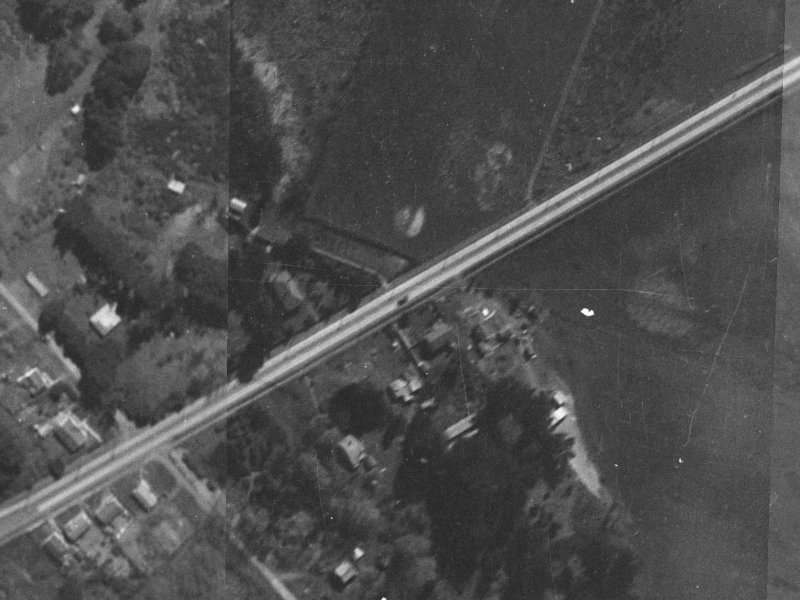 472 Pages Road from the air, 1940-1944
