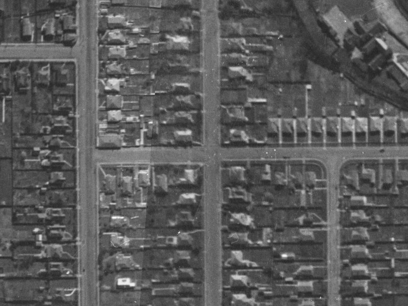 4–10 Dudley Street from the air, 1940-1944