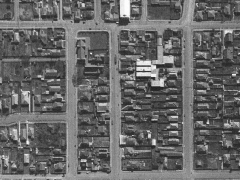 1056 Colombo Street from the air, 1940-1944