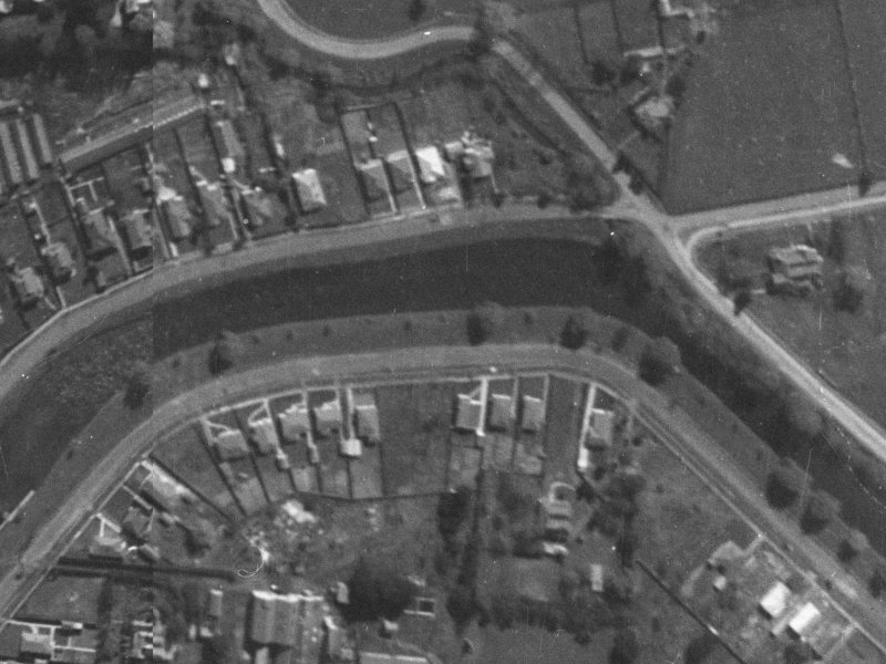 396–438 Avonside Drive from the air, 1940-1944