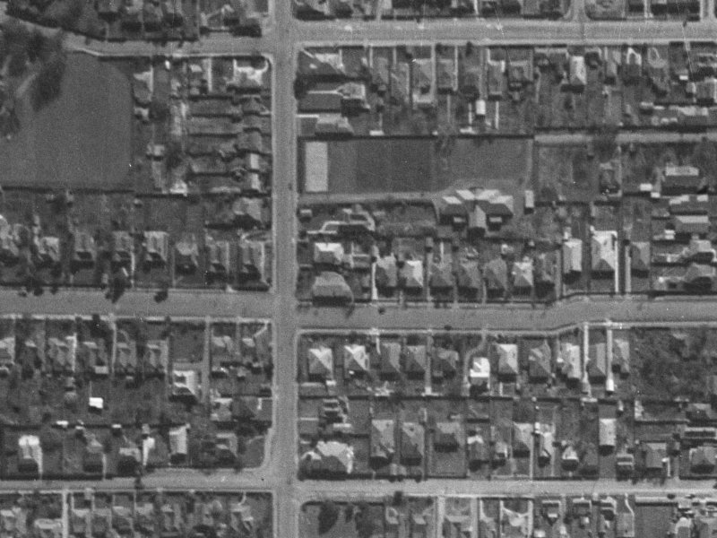 107 Ranfurly Street from the air, 1940-1944
