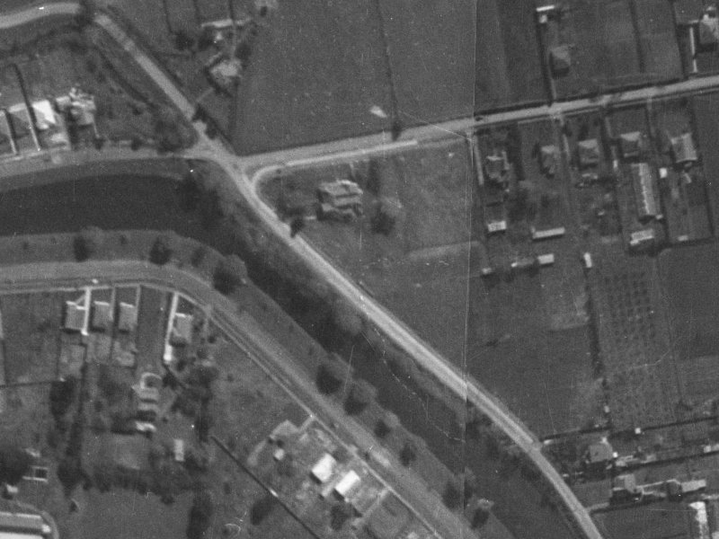 65 Dallington Terrace from the air, 1940-1944