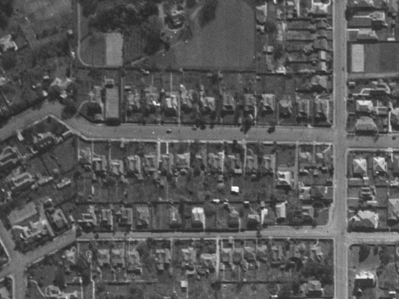 50 Ranfurly Street from the air, 1940-1944