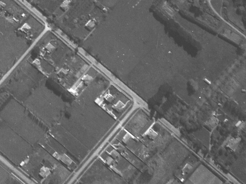 65 Memorial Avenue from the air, 1940-1944