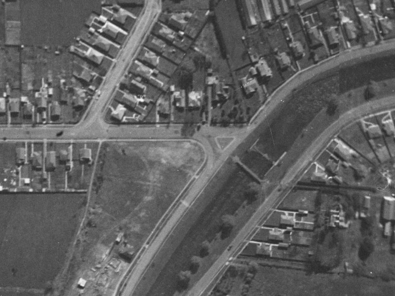 64 Medway Street from the air, 1940-1944