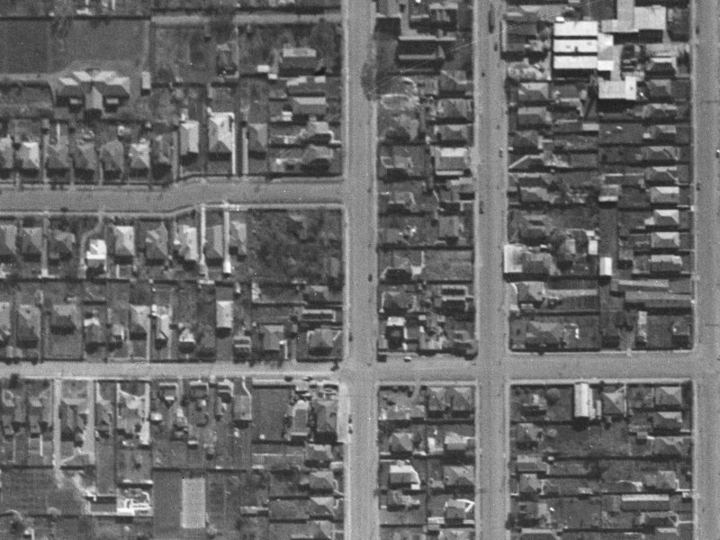 114A Caledonian Road from the air, 1940-1944