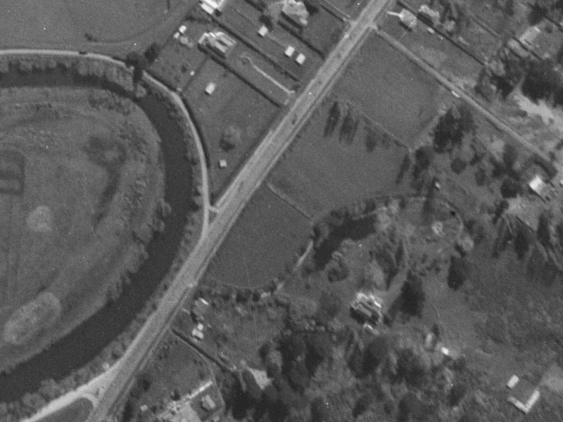 114 Wainoni Road from the air, 1940-1944