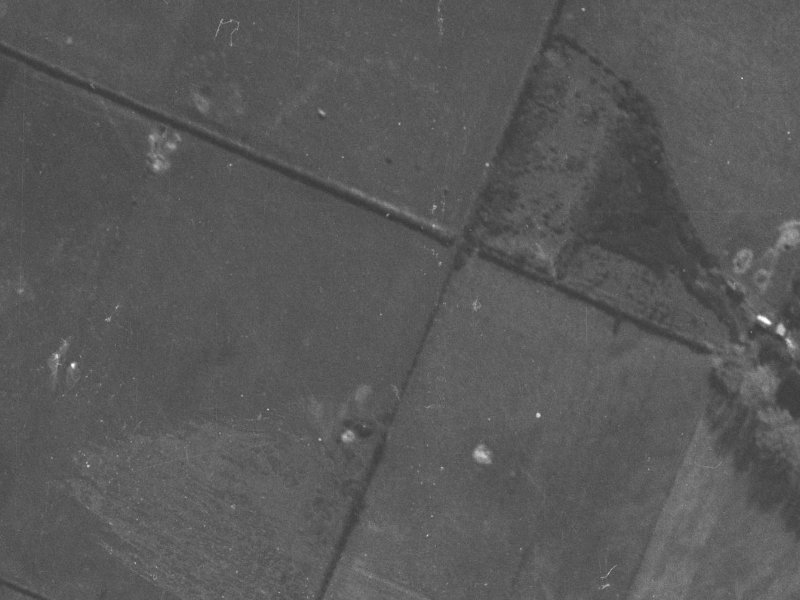 3 Apsley Drive from the air, 1940-1944