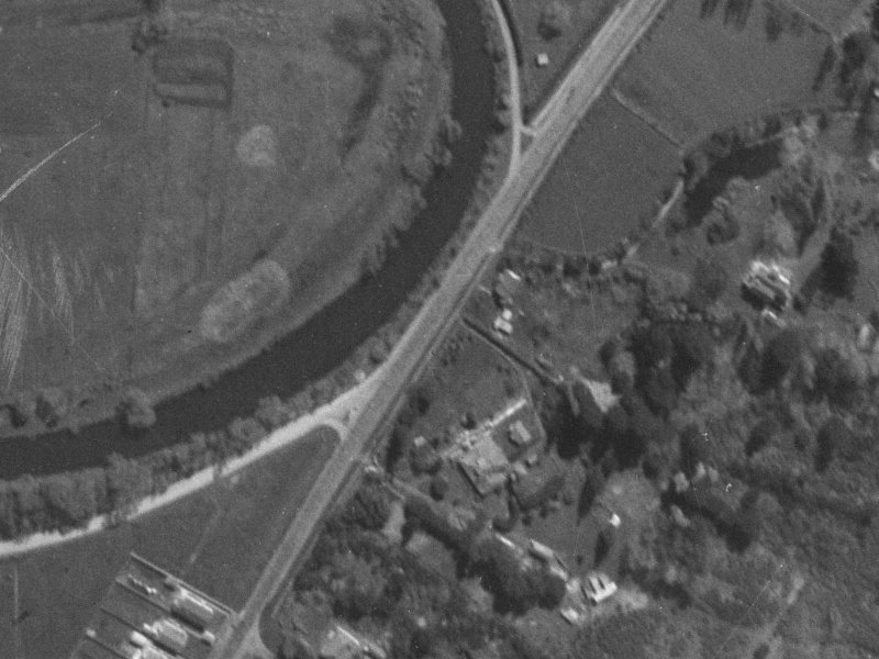 82 Wainoni Road from the air, 1940-1944