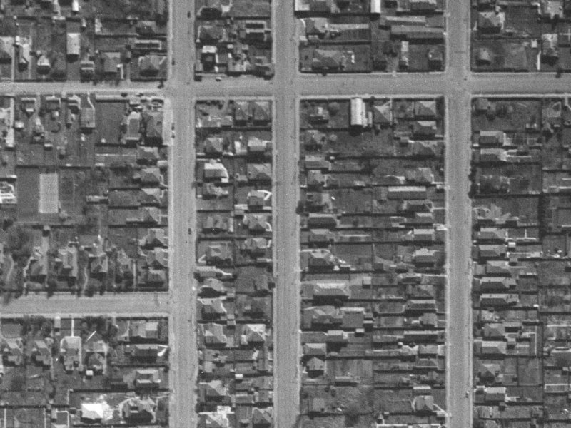 1018 Colombo Street from the air, 1940-1944