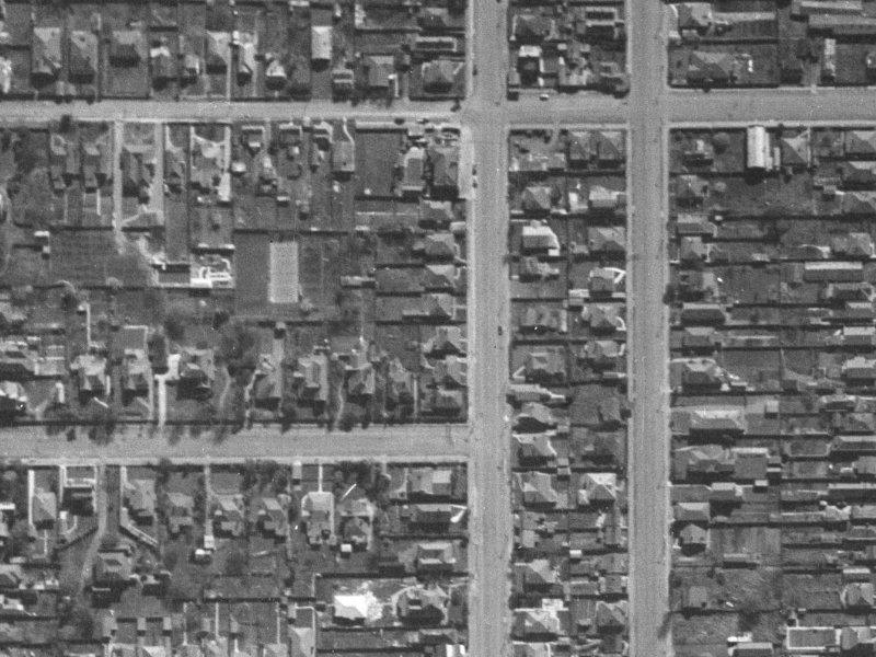 1007 Colombo Street from the air, 1940-1944