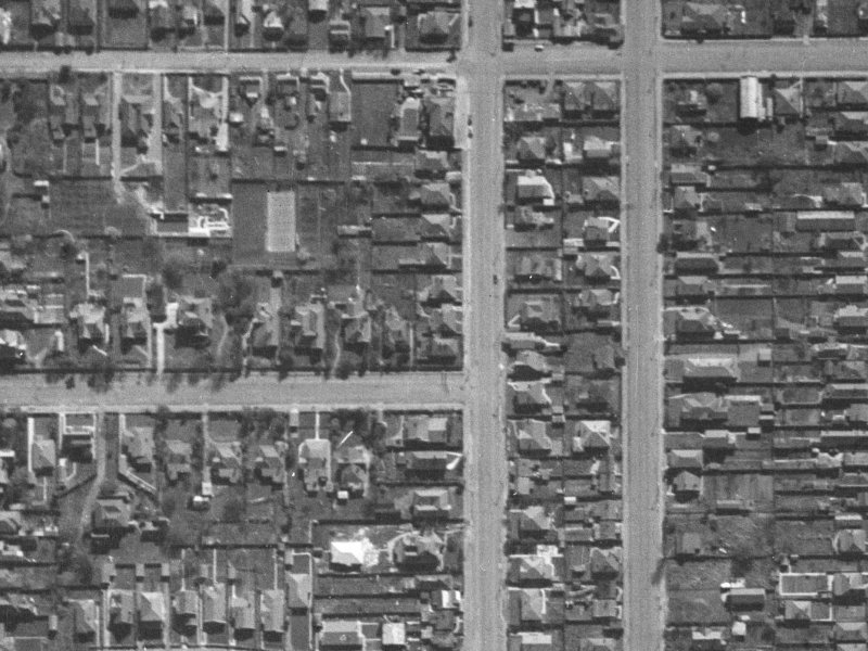 1006 Colombo Street from the air, 1940-1944
