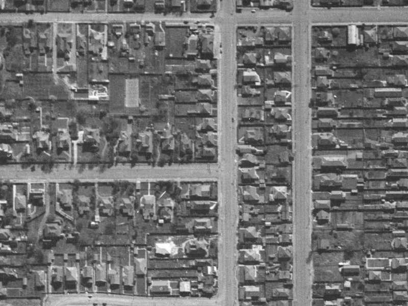 1001 Colombo Street from the air, 1940-1944