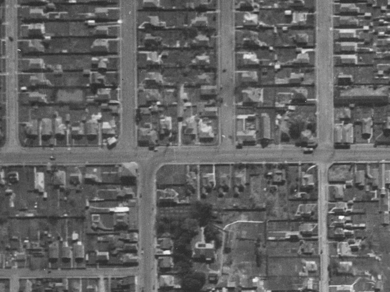 87 North Avon Road from the air, 1940-1944