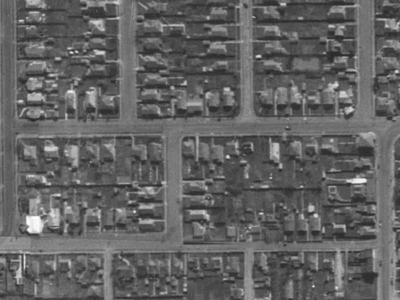 32 North Avon Road from the air, 1940-1944